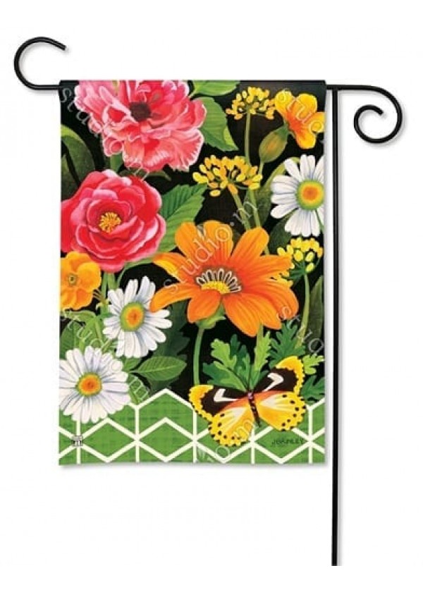 Garden Flags, Yard Flags and Lawn Flags For Sale