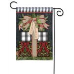 Pretty Presents Garden Flag | Christmas, Decorative, Garden, Flag